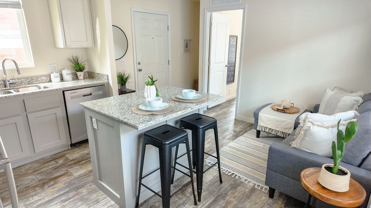 830 Fremont Blvd #830 - Photo 5 of 23
