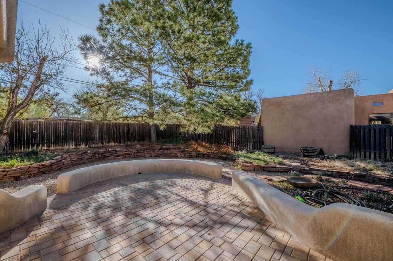 953 Camino De Chelly - Photo 6 of 36