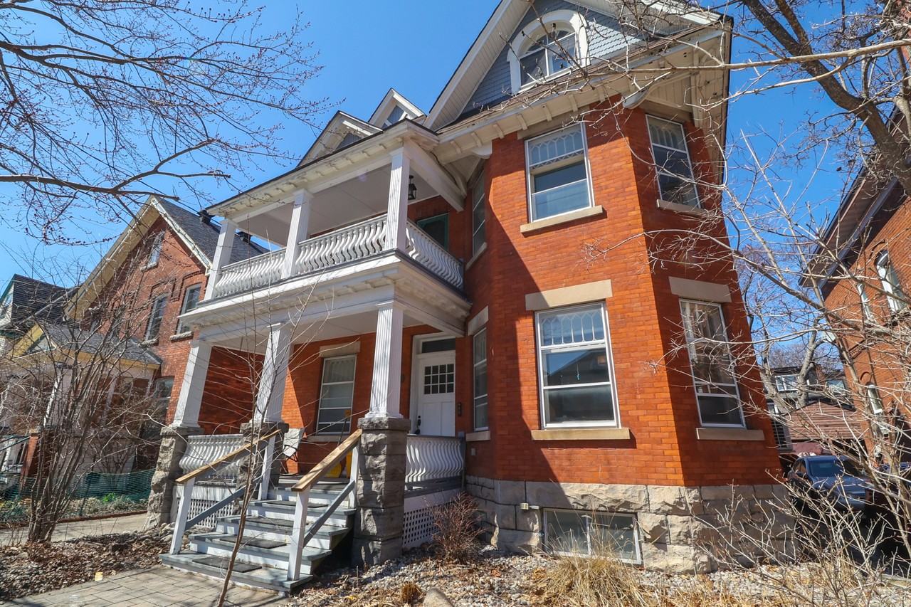 149 First Ave #3 - Photo 6 of 32