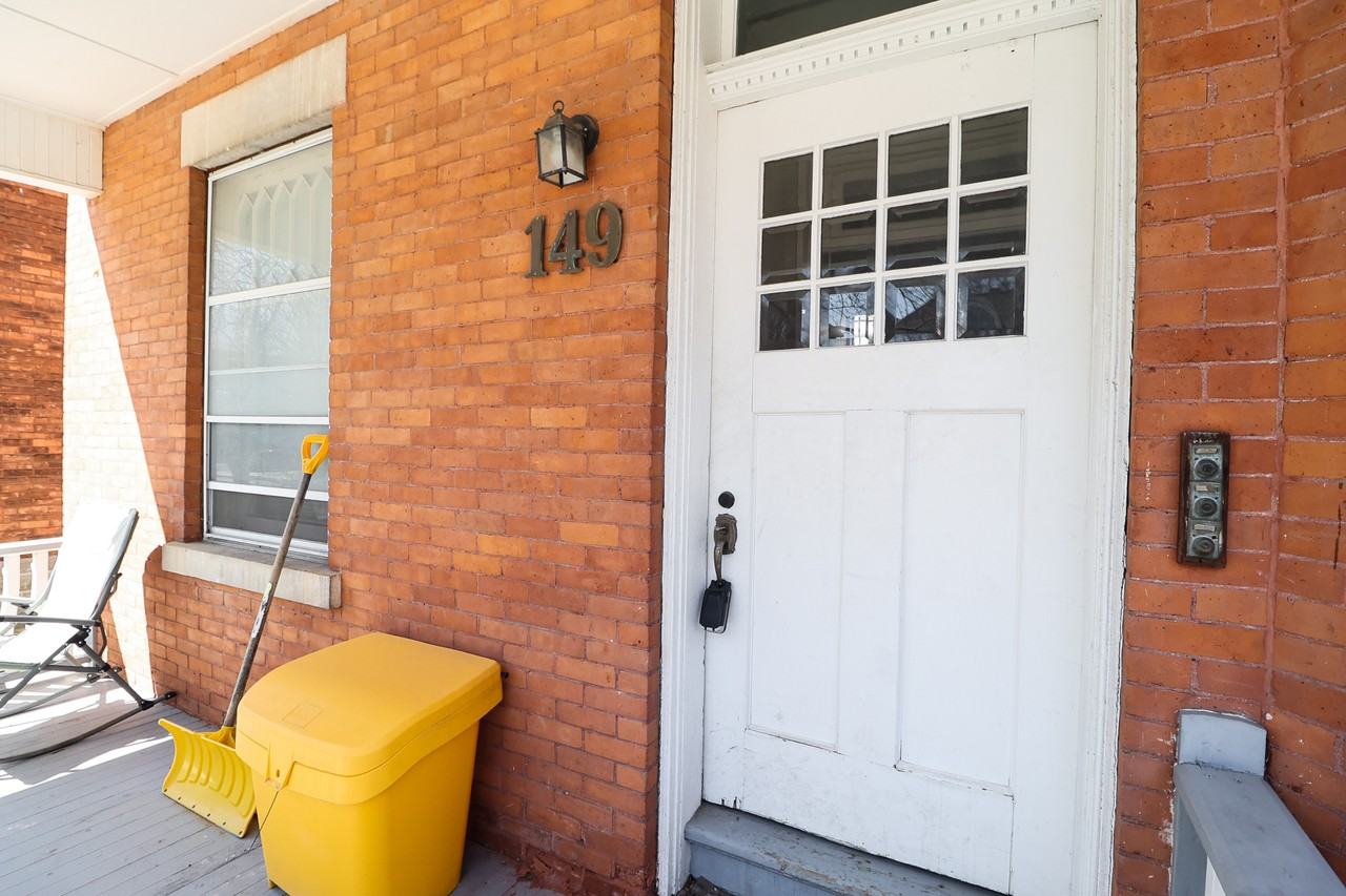 149 First Ave #3 - Photo 7 of 32