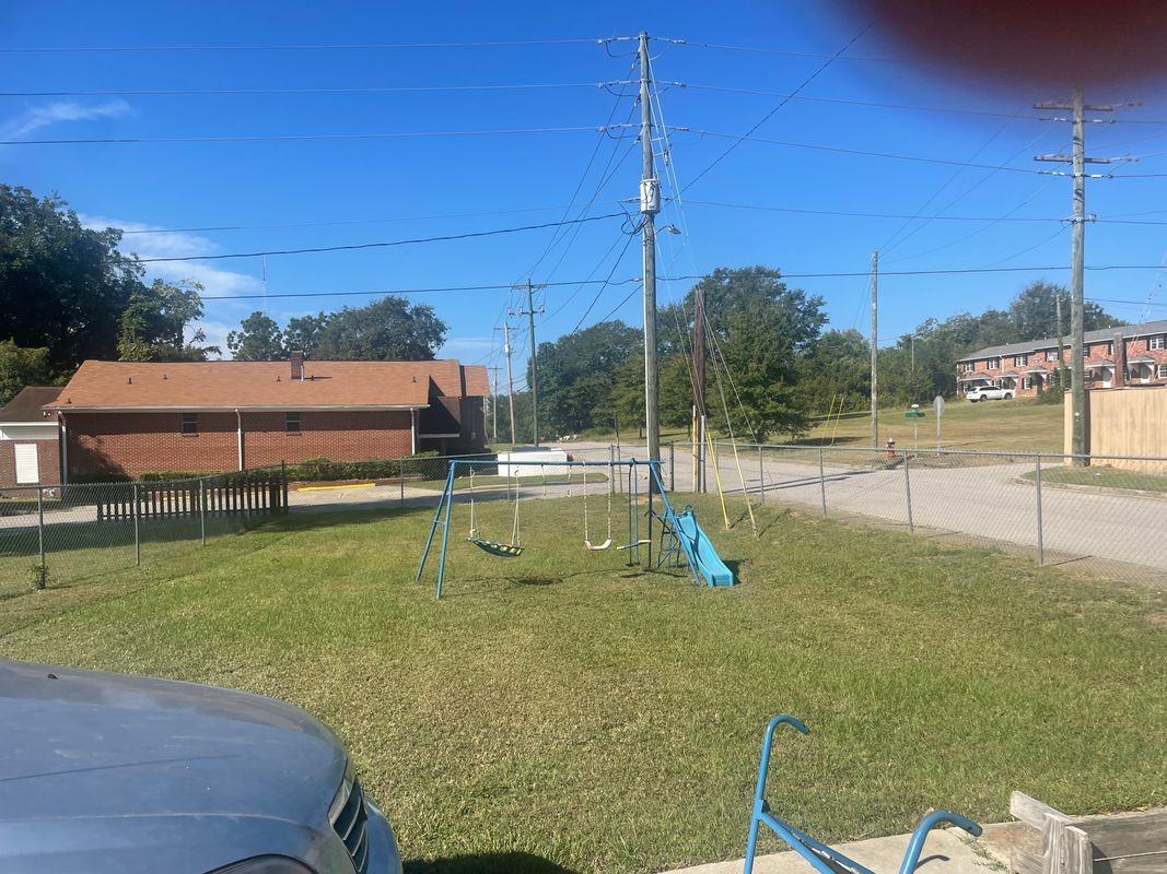 1327 King St - Photo 3 of 3