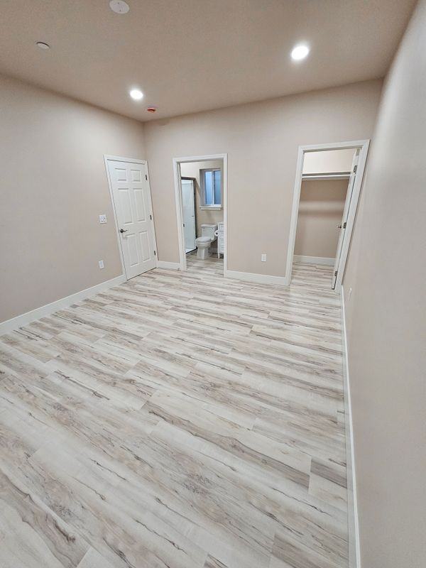 1878 Tarragon Dr - Photo 3 of 8
