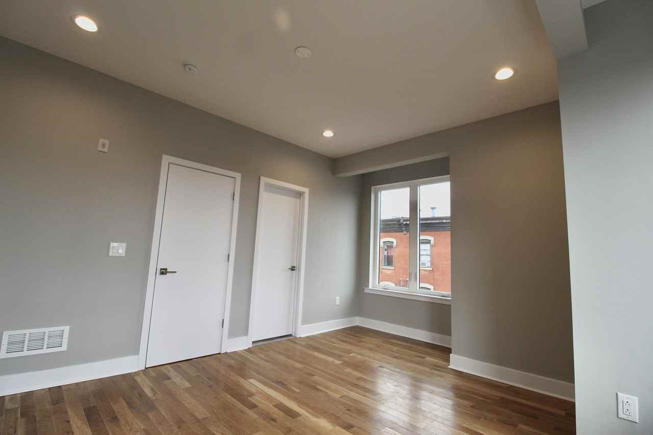 1642 Cambridge St #B - Photo 4 of 22