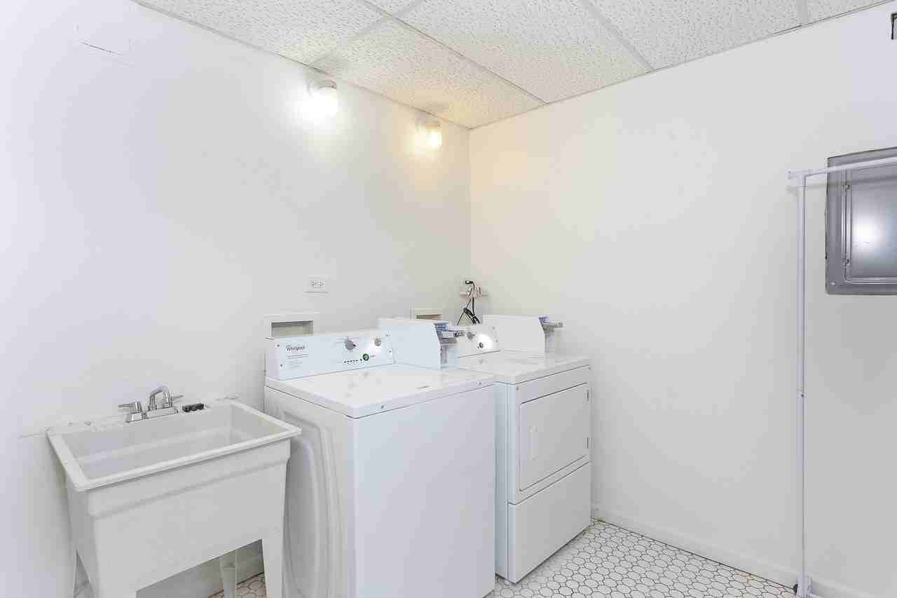 3705 W Diversey Ave - Photo 6 of 12