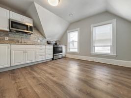 featured image of 40 Hancock Streethancock Street #4