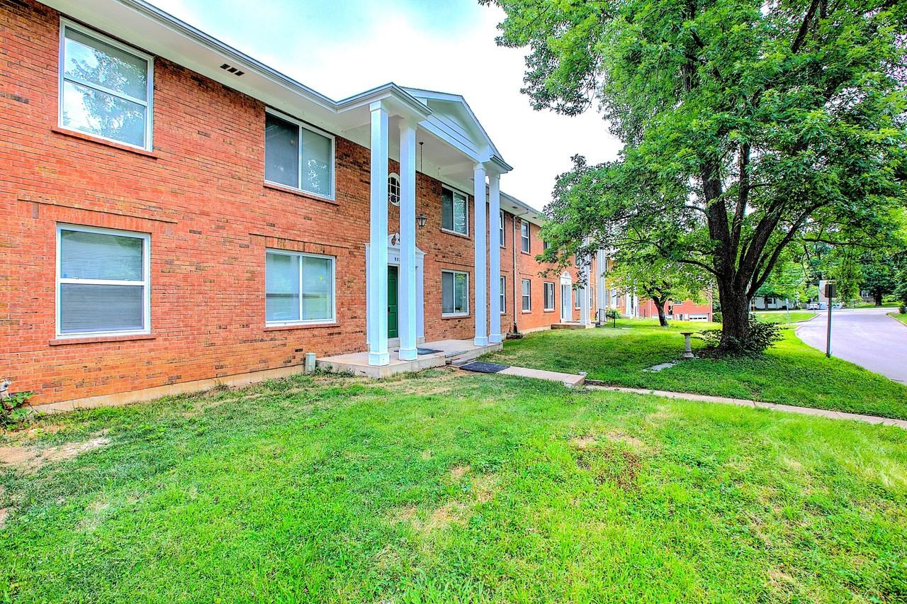 929 Brookside Ave #A - Photo 2 of 13