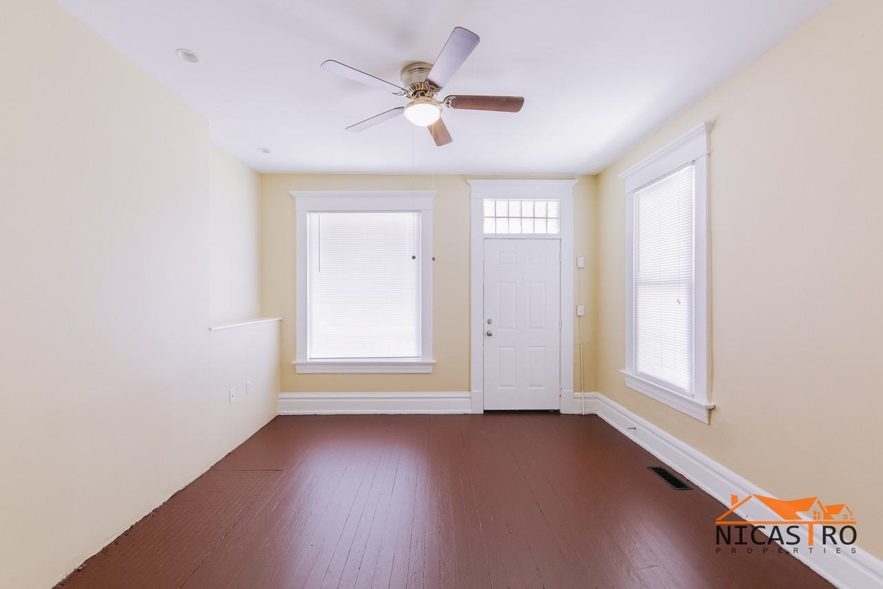 172 E 11th Ave - Photo 5 of 48