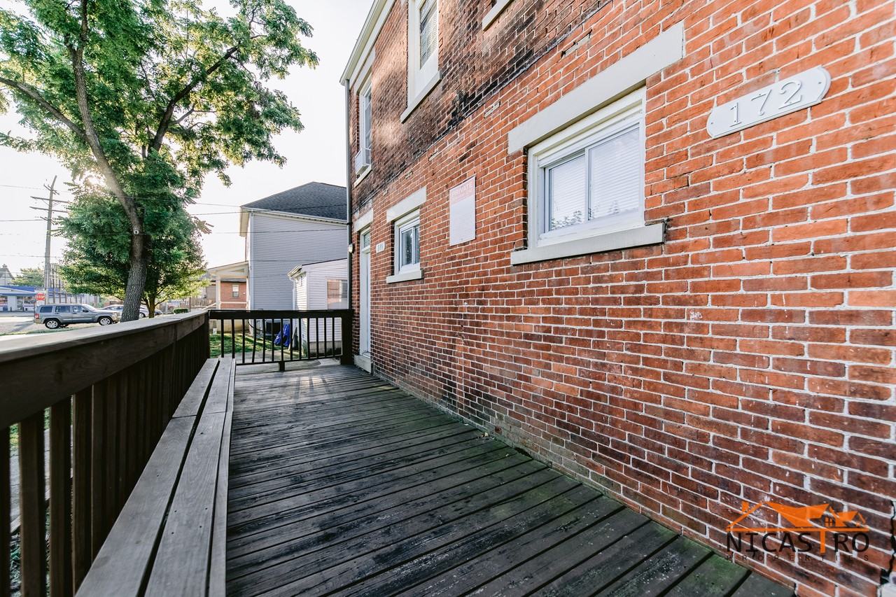 172 E 11th Ave - Photo 3 of 48