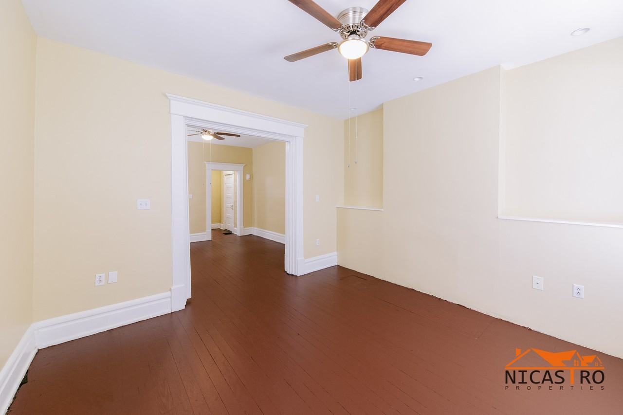 172 E 11th Ave - Photo 3 of 48