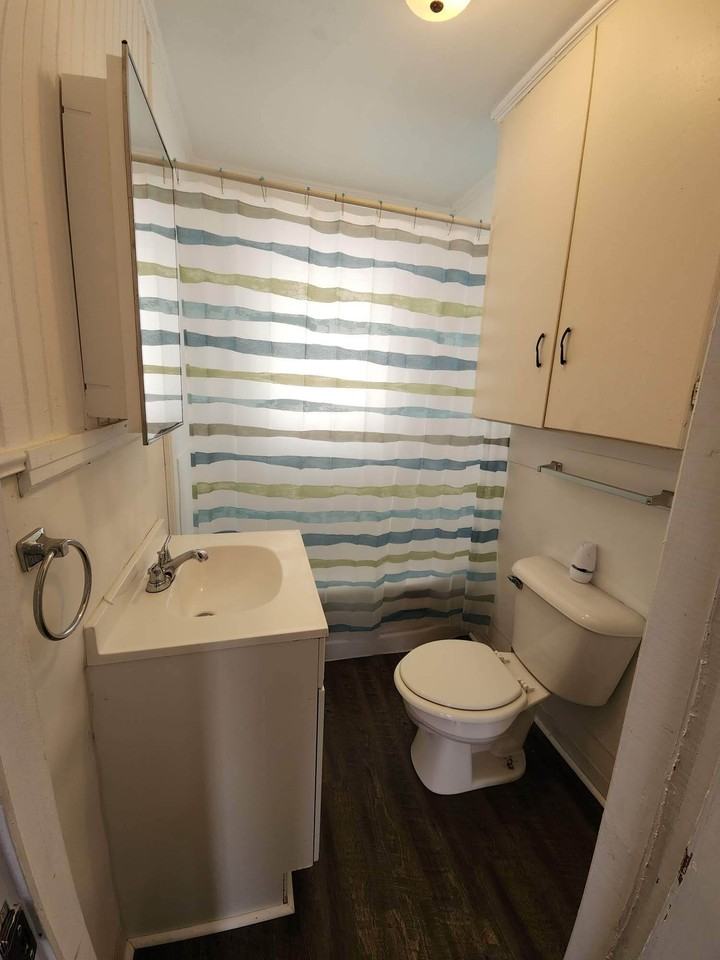 205 Glenn St #A - Photo 6 of 30