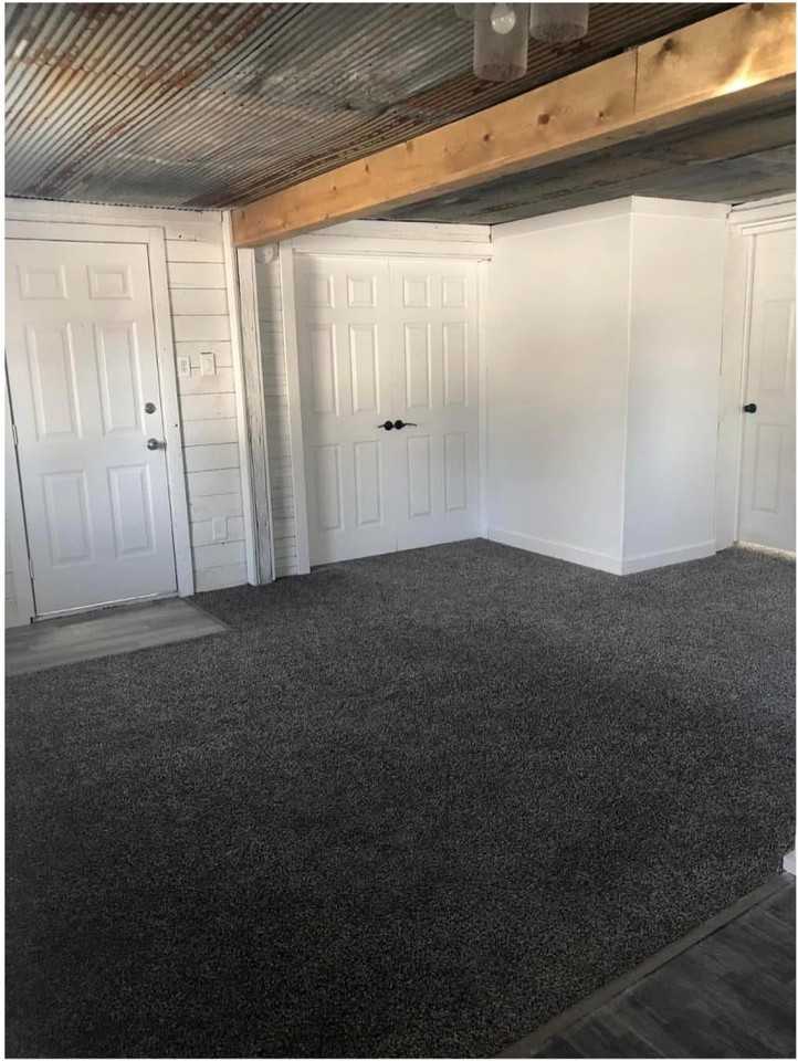 301 W 7th St - Photo 3 of 10