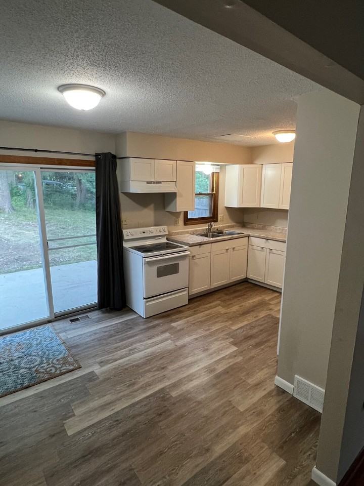 35 E Pleasant View Dr - Photo 4 of 22