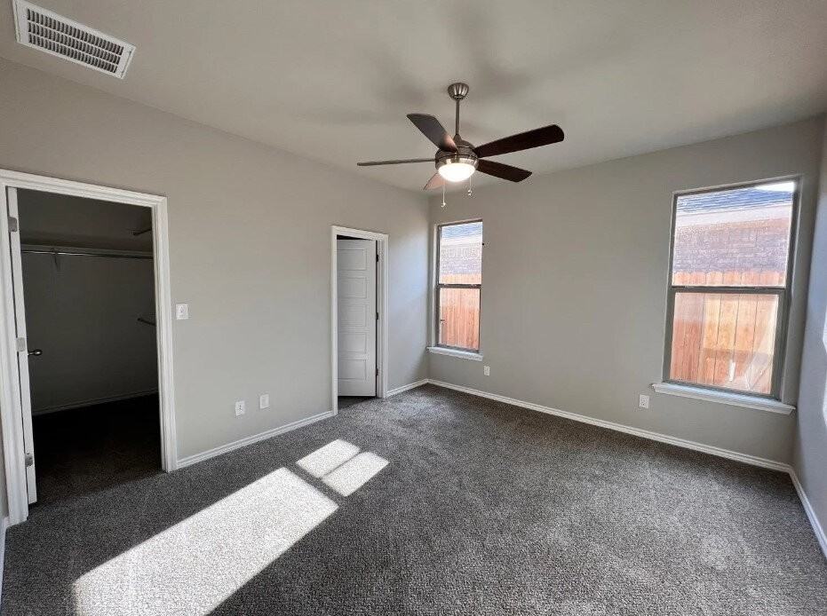 7011 11th St - Photo 5 of 13
