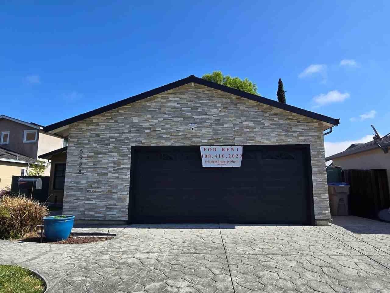 6928 Heaton Moor Dr - Photo 2 of 31