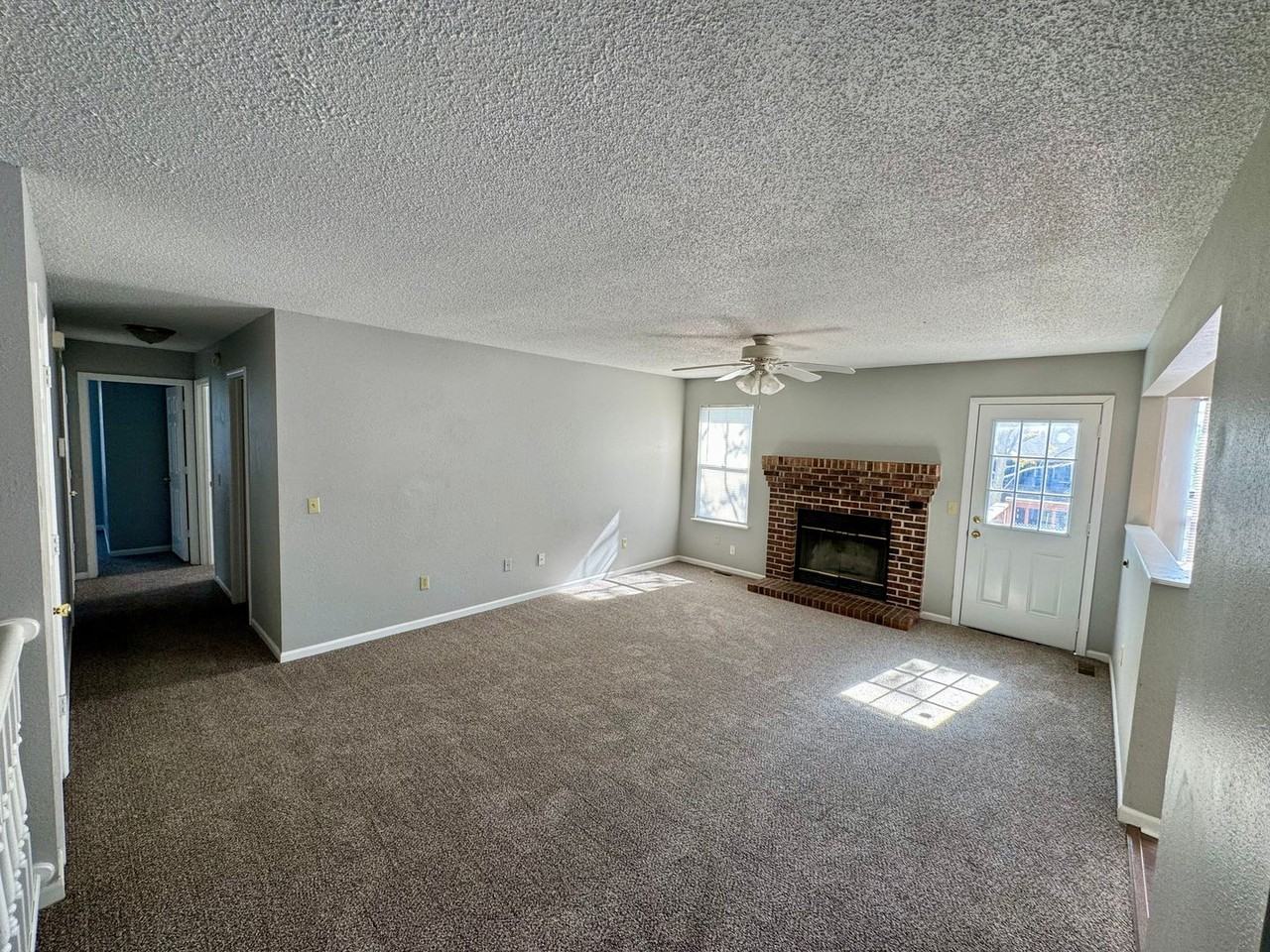 114 Se 611th Rd - Photo 2 of 22