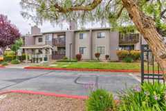 427 W Laurel Dr #I - Photo 1 of 1