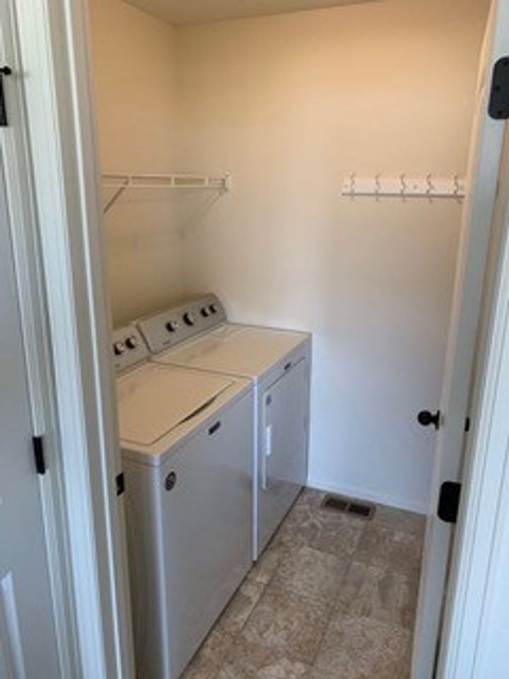 6426 San Isabel Ave - Photo 5 of 29