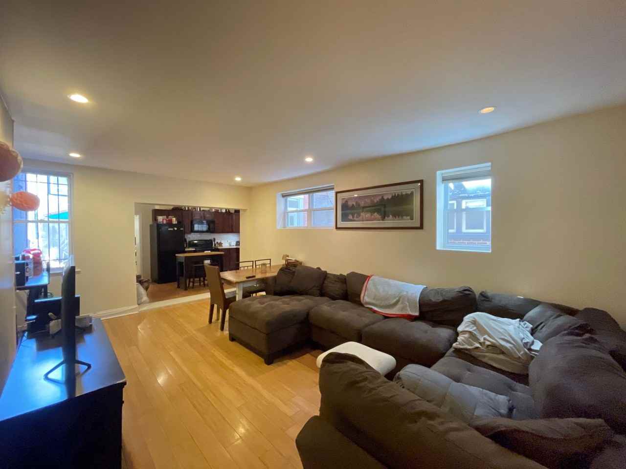 2122 Pine - Photo 2 of 50