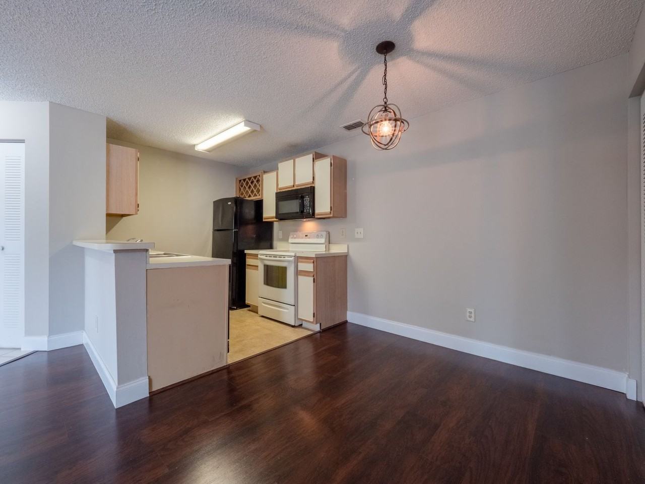 711 Sugar Bay Way #209 - Photo 7 of 23