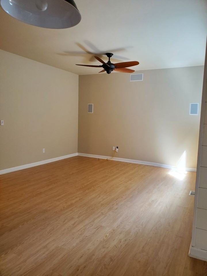 7612 Kodiak Ave Ne - Photo 4 of 21
