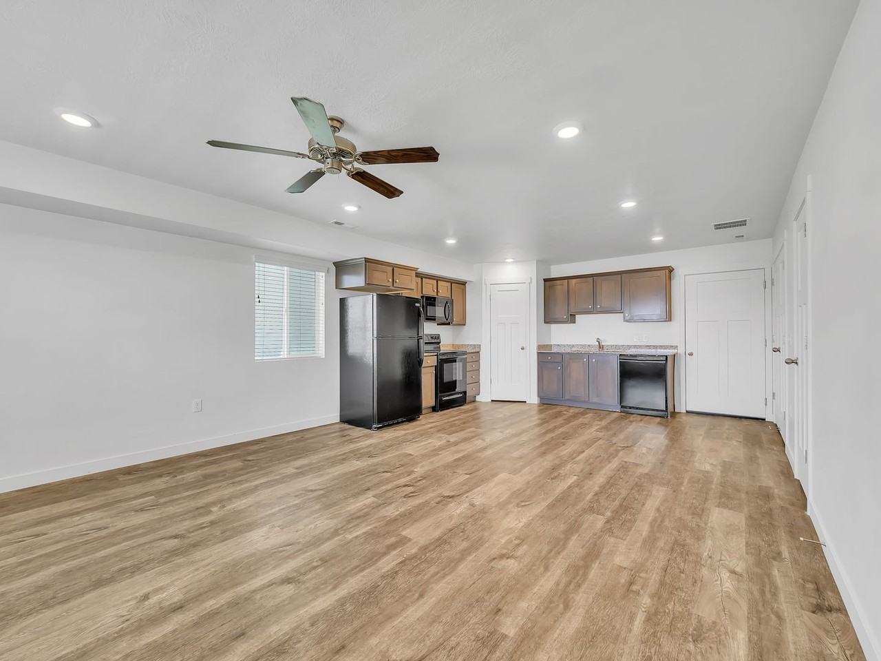 14844 S Trap Rock Way - Photo 3 of 35