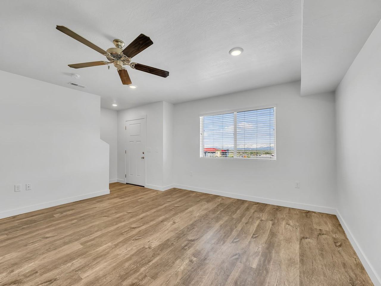 14844 S Trap Rock Way - Photo 7 of 35