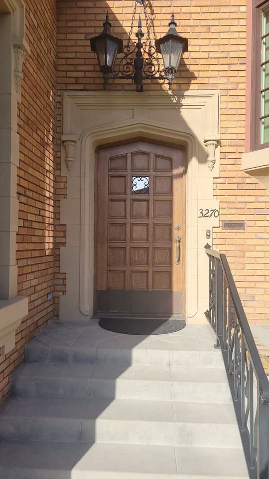 3270 2nd Ave - Photo 3 of 31