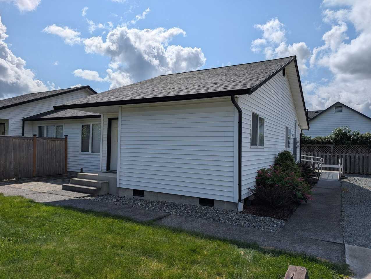821 Lucas Dr #A - Photo 2 of 9
