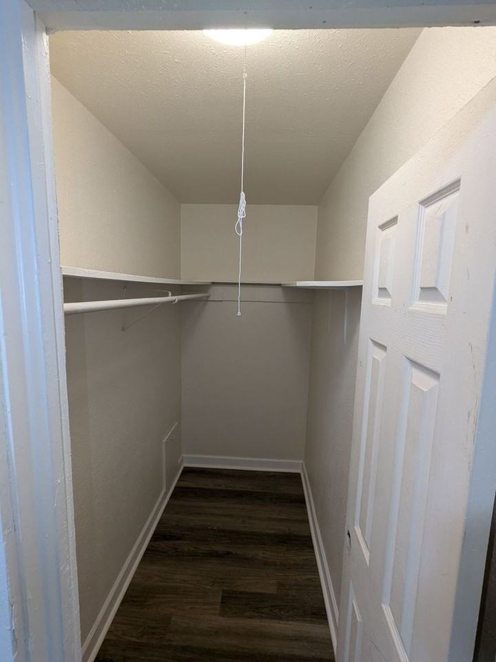 726 N 3rd St - Photo 4 of 15