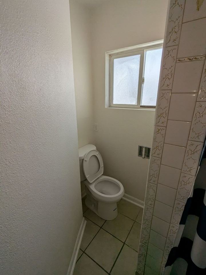 726 N 3rd St - Photo 7 of 15