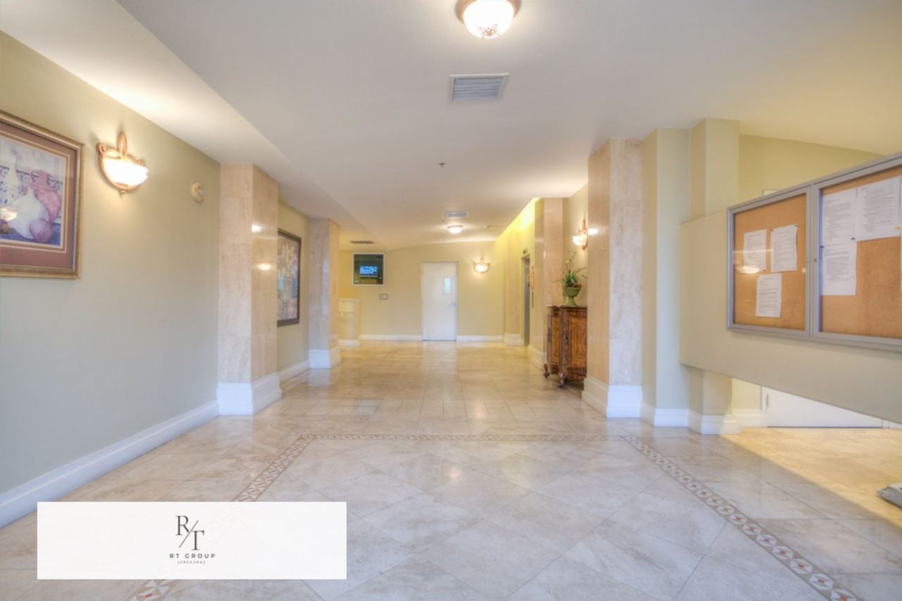 580 W Main St #302 - Photo 3 of 41