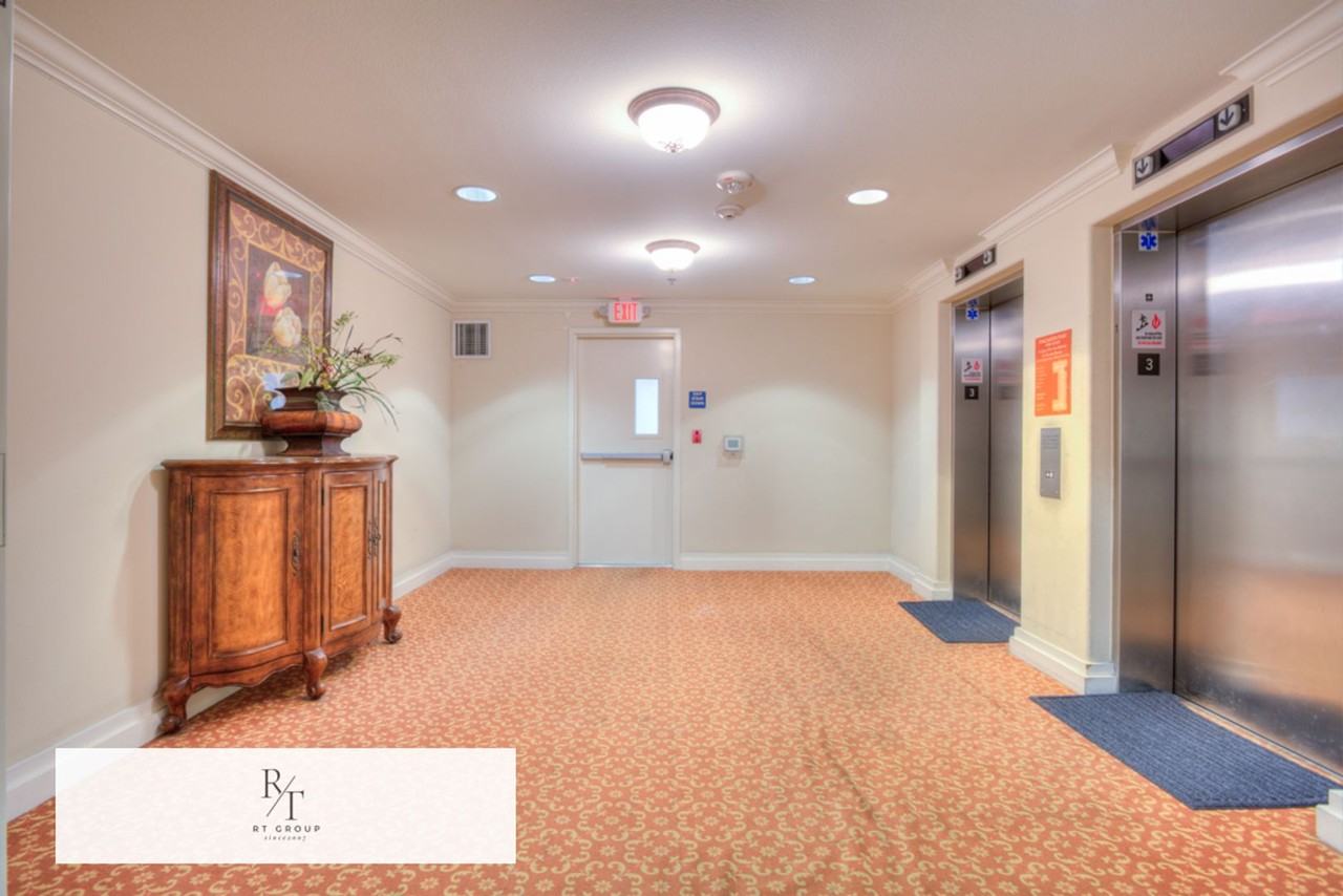580 W Main St #302 - Photo 4 of 41