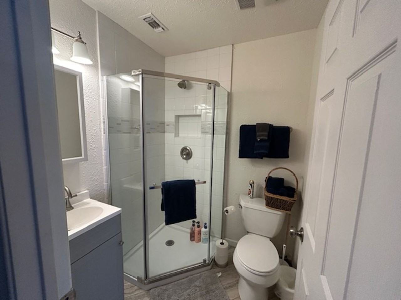 813 Riverside Ave - Photo 7 of 11