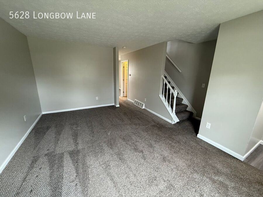 5628 Longbow Ln - Photo 3 of 21