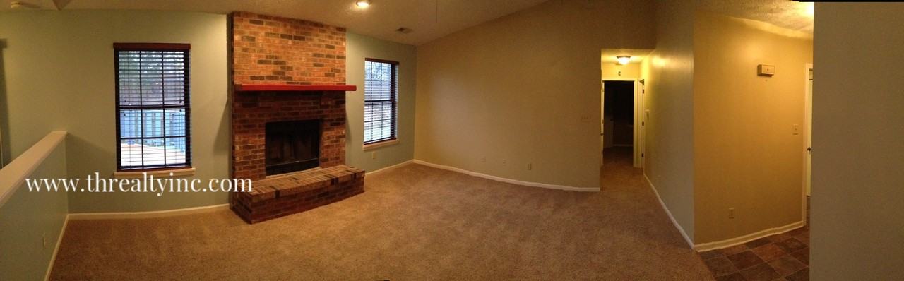 8049 Christiana Way - Photo 3 of 23