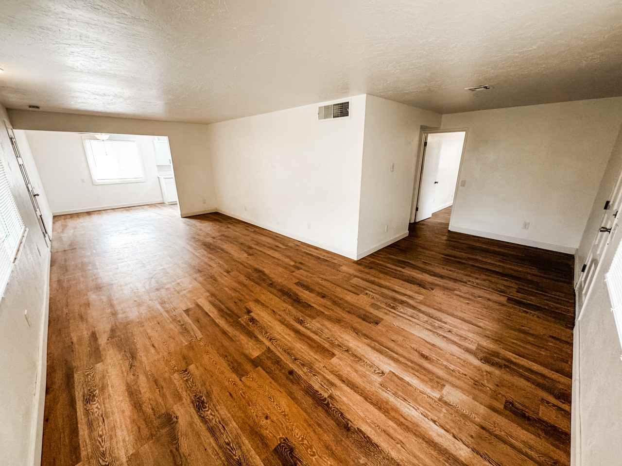 367 S Hockett St #NA - Photo 3 of 7