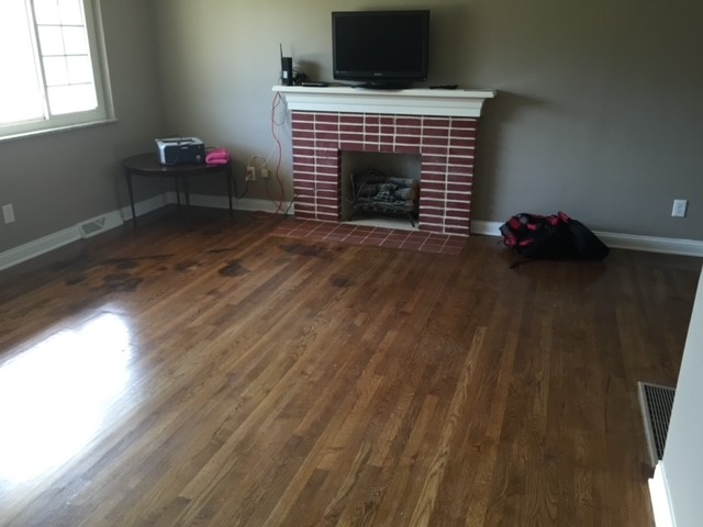 4650 Duneden Ave - Photo 2 of 5