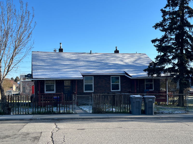 22 W Pacific St - Photo 2 of 18