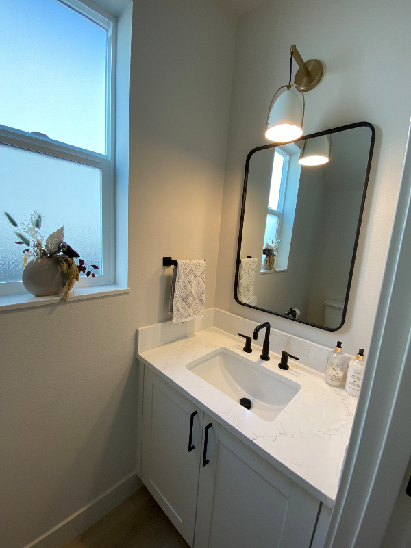 9909 Ne 44th Ct - Photo 4 of 20