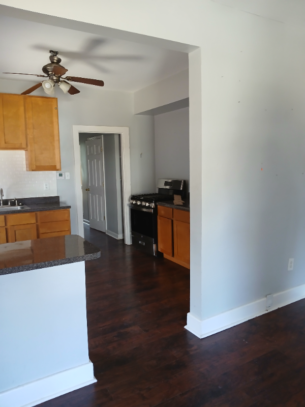 7118 Glades Ave #8120GLADES - Photo 3 of 5