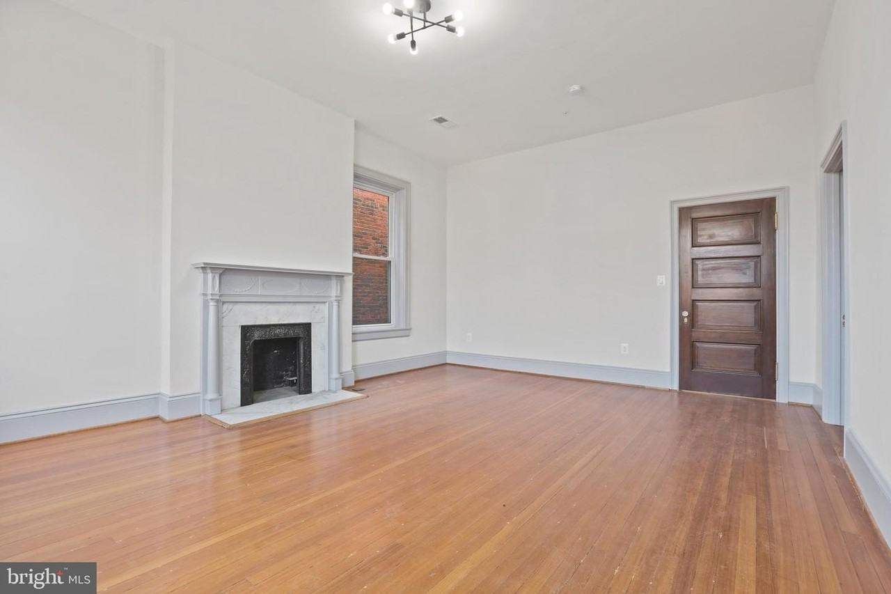 812 Park Ave - Photo 6 of 17