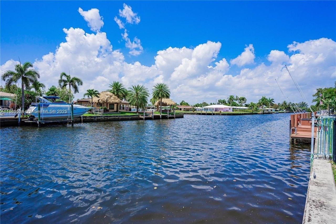 840 Pine Dr #103 - Photo 3 of 30