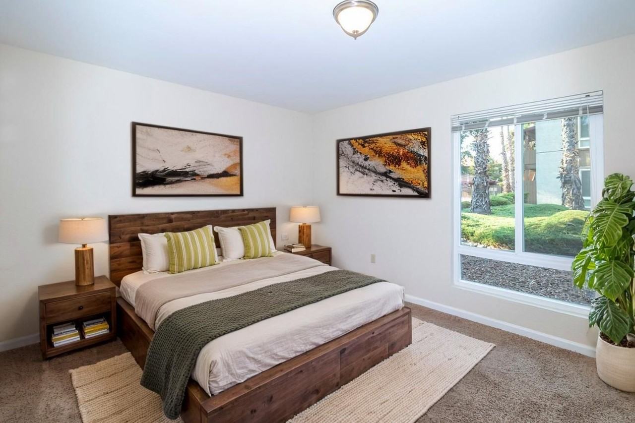 Eastwood Apartments - Photo 4 of 40