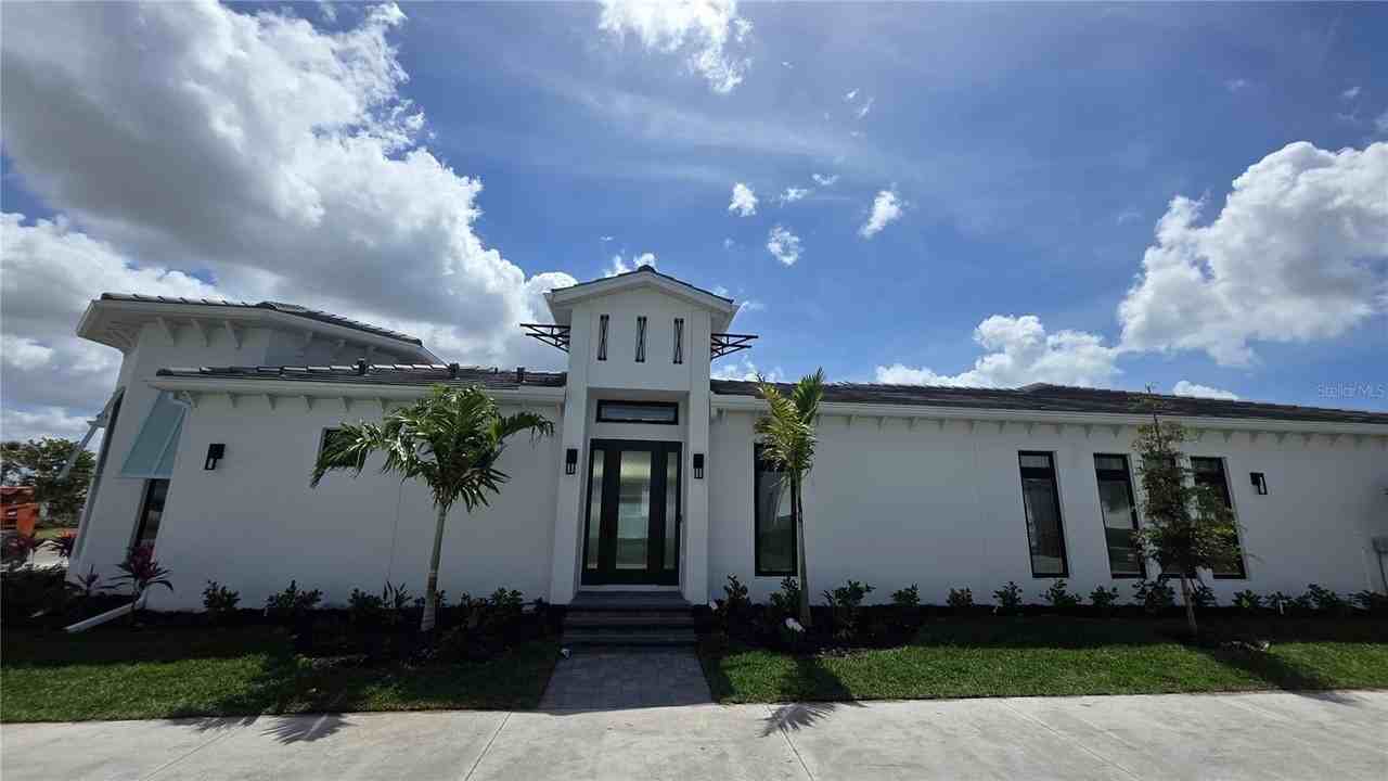 6412 Sea Lavender Drive - Photo 3 of 26