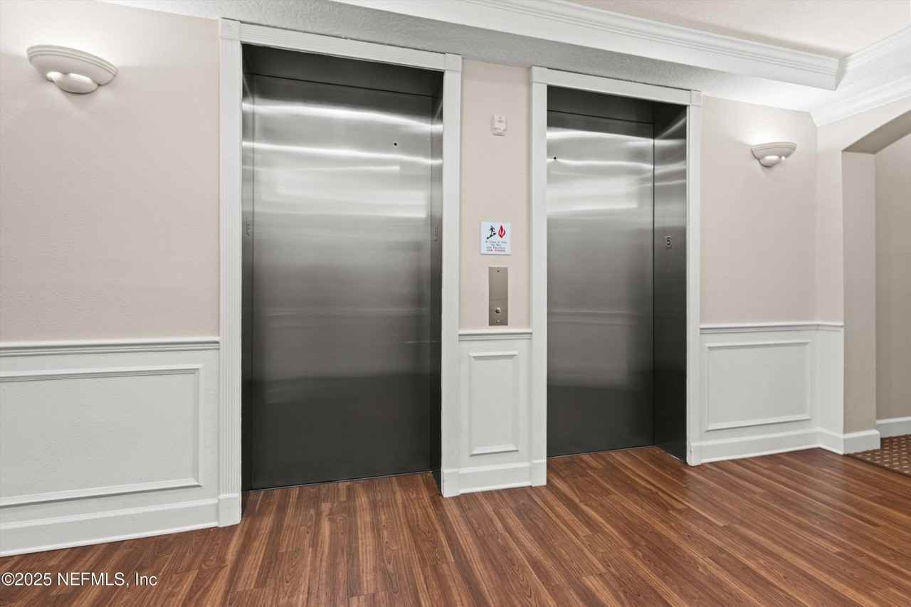 4480 Deerwood Lake Pkwy ##657 - Photo 4 of 25