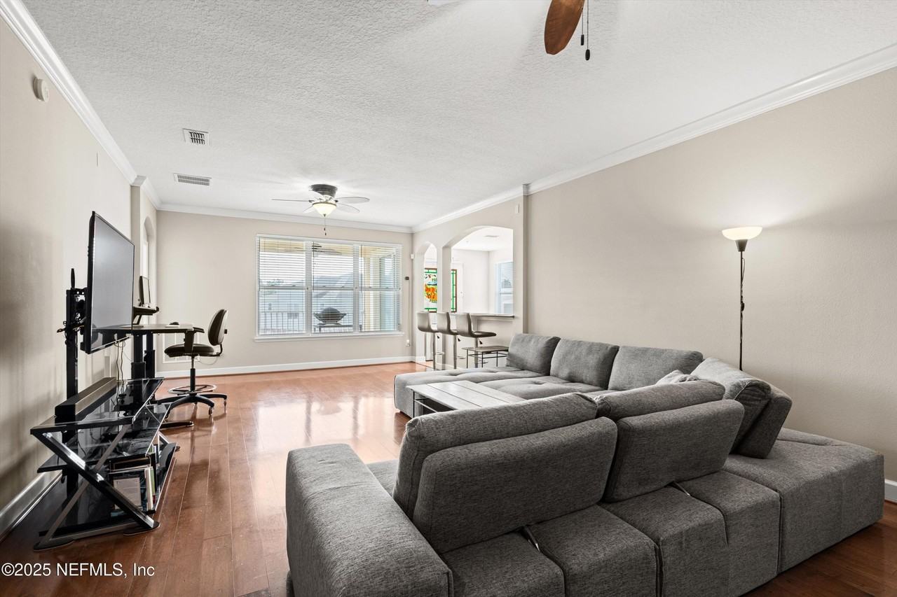 4480 Deerwood Lake Pkwy ##657 - Photo 7 of 25