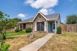 4430 Chapman St - Photo 1 of 1