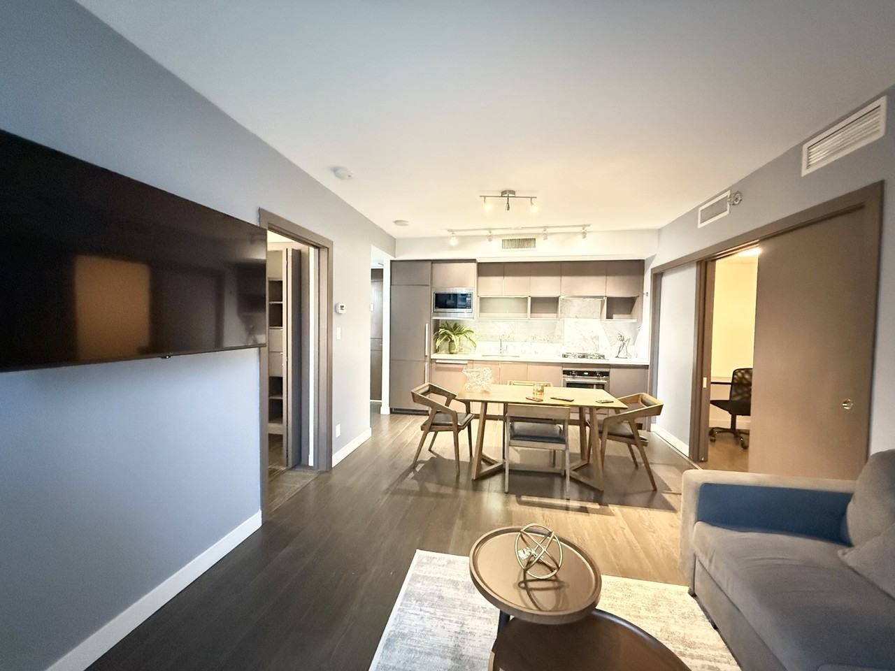 68 Smithe Street #517 - Photo 3 of 23