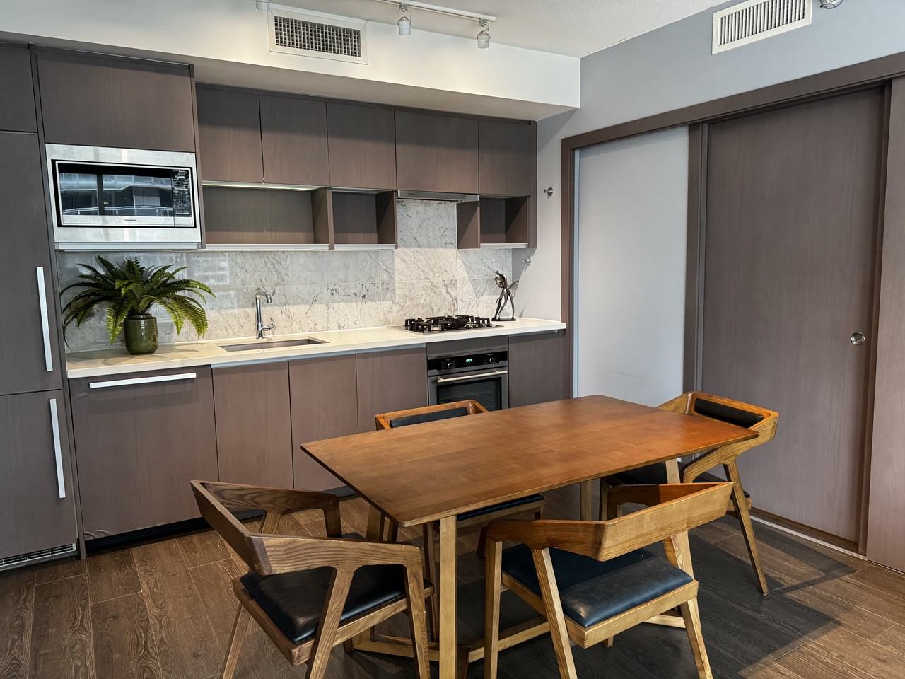 68 Smithe Street #517 - Photo 7 of 23