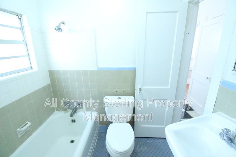 707 Nw 2nd Ave #102 - Photo 2 of 11